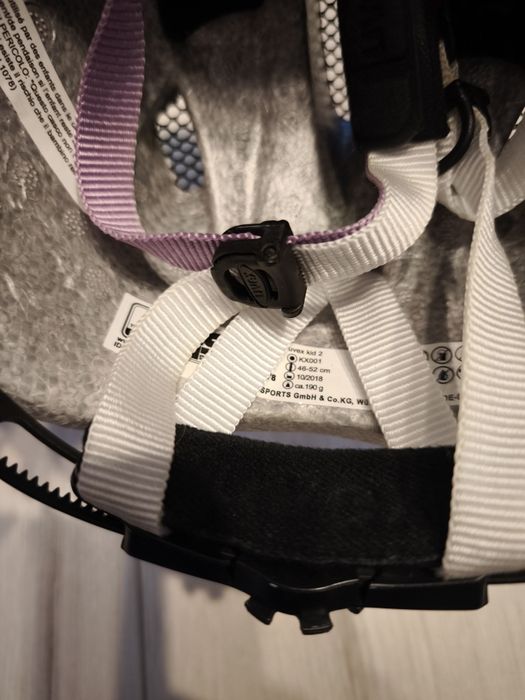 Kask rowerowy dziecięcy z lampką Uvex rozmiar 46-52cm