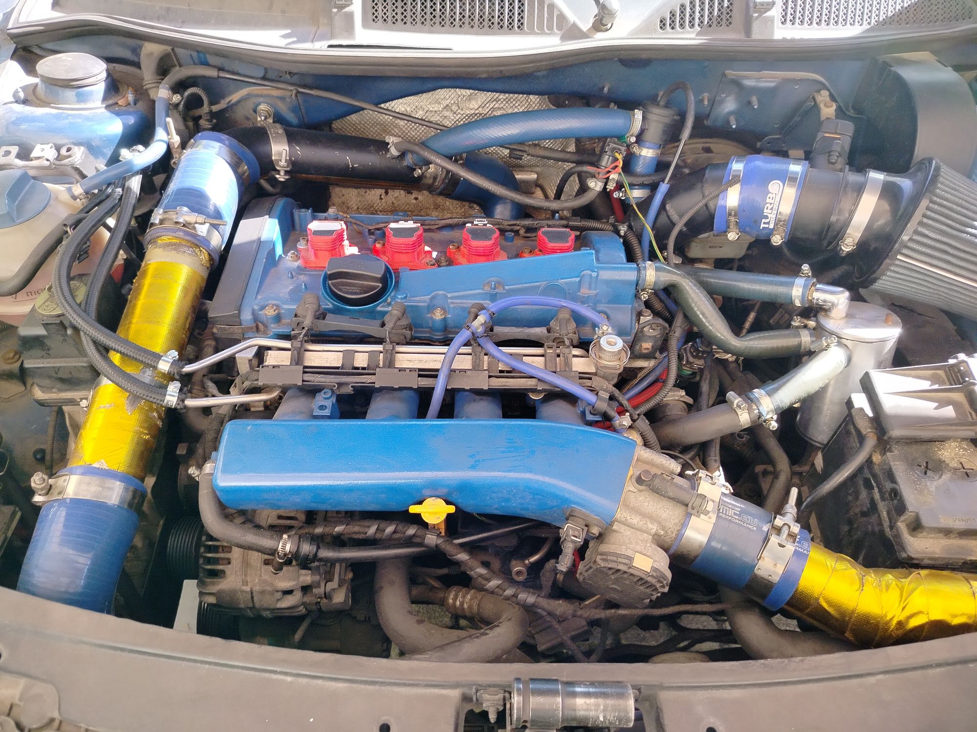 Audi TT 8N 1.8T – części: silnik, osprzęt, wnętrze, elektronika