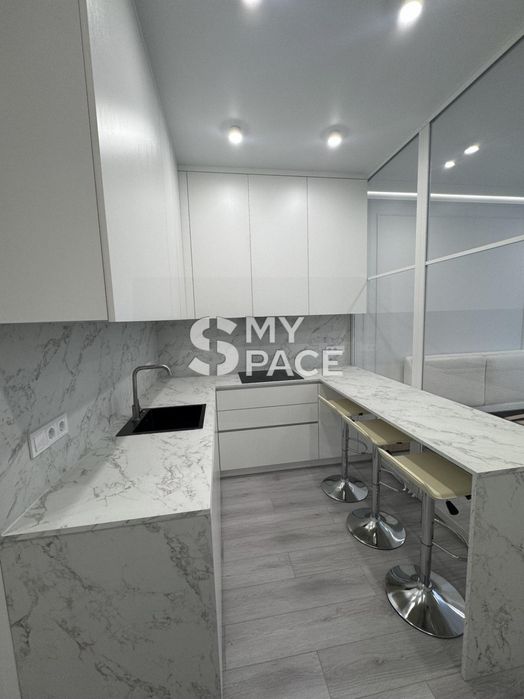 ТЕРМІНОВО! ЖК Delmar, Андрія Верхогляда 14А,  1-к, 35м²