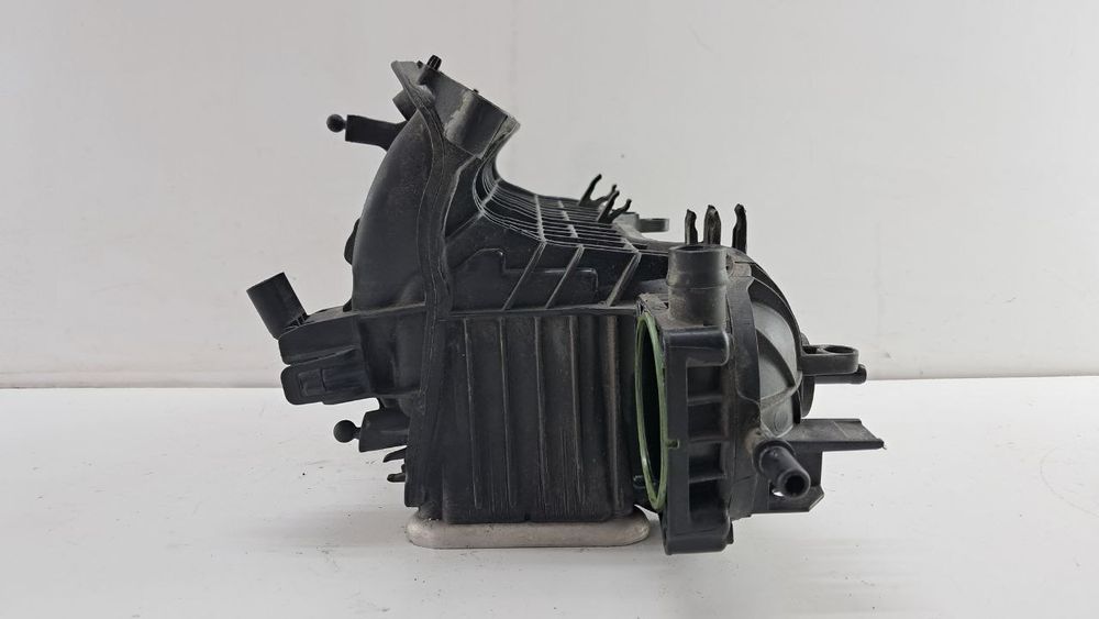 Коллектор Volkswagen Golf 6 1.4 2009-2012 04E129711J