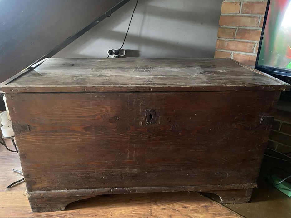 Skrzynia podróżna do renowacji