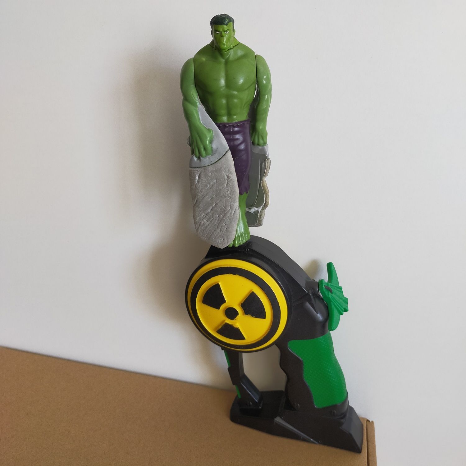 Boneco Hulk voador Marvel Hasbro