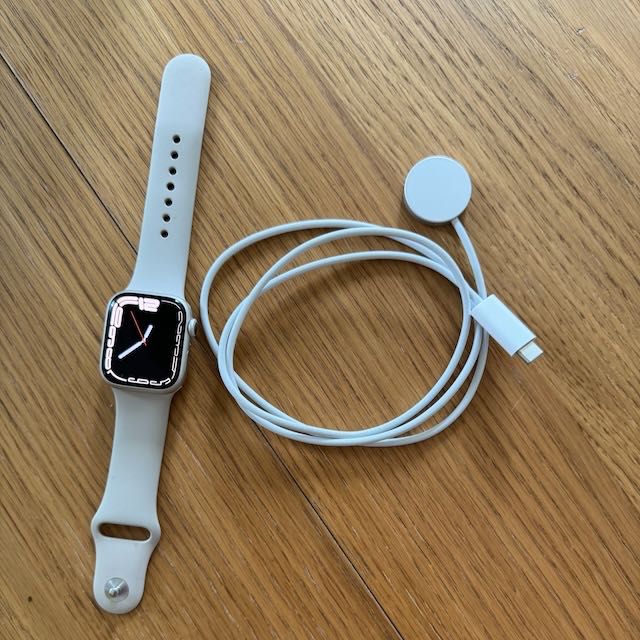 Apple Watch 7, 41mm, księżycowa poświata