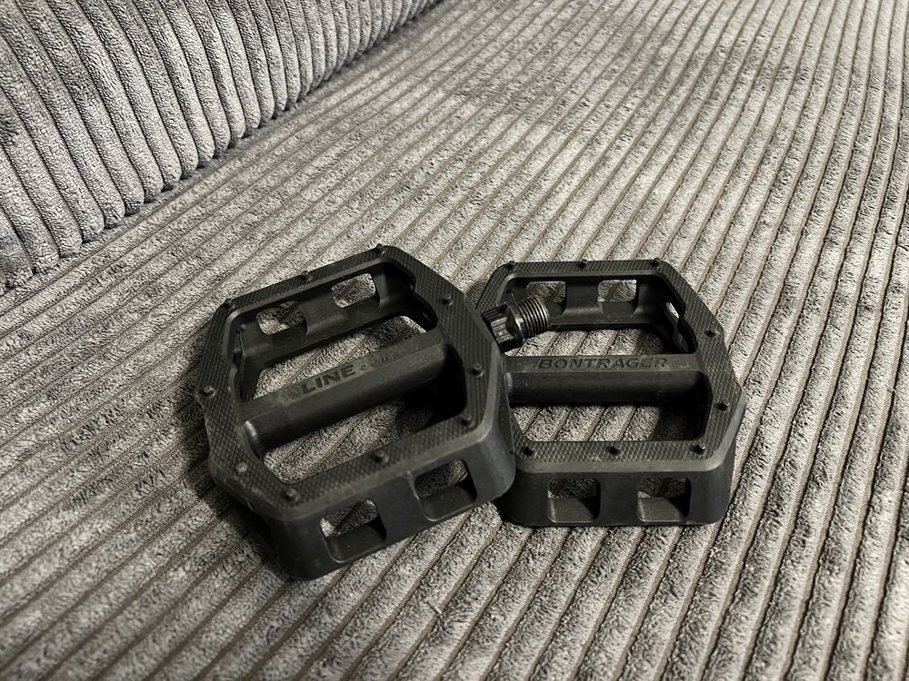 Pedały platformy Bontrager Line Comp