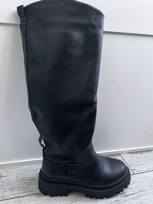 Сапоги чоботи труби високі шкіра 39 р