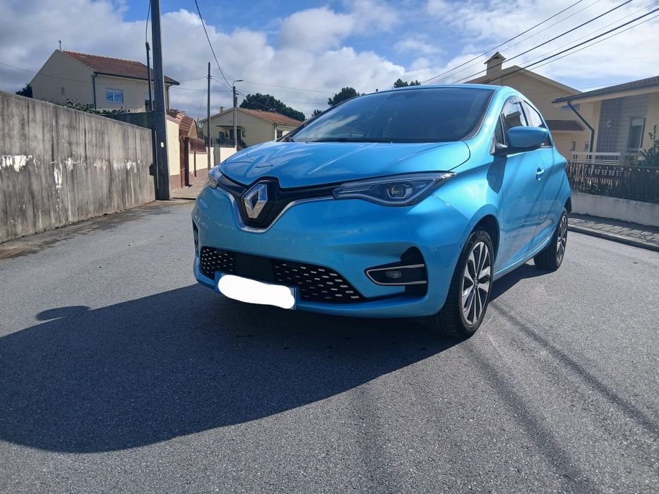 Renault Zoe R135 12/2022 Carregamento Rapido e Baterias Próprias