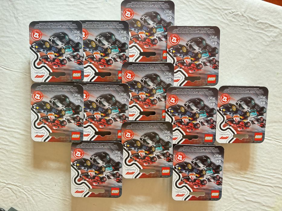 LEGO F1 71049 Minifiguras – Coleção Completa 12/12 Seladas