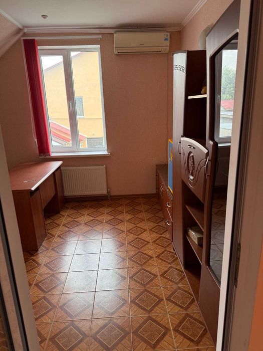 Оренда приміщення під магазин м.Волочиськ