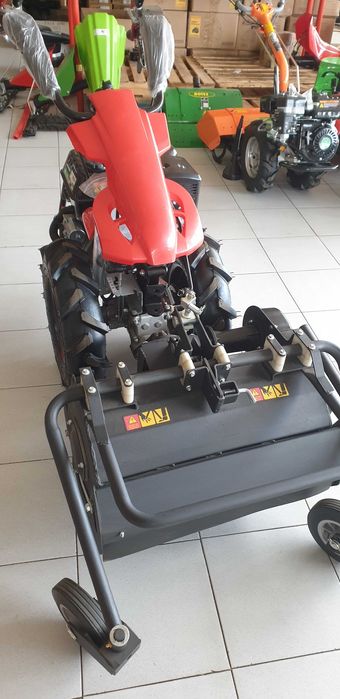 Motocultivador 15Cv Gasolina c/ Triturador Martelos 70 cm