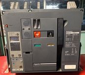 Wyłącznik Masterpact NW20 H1 Schneider Merlin Gerin