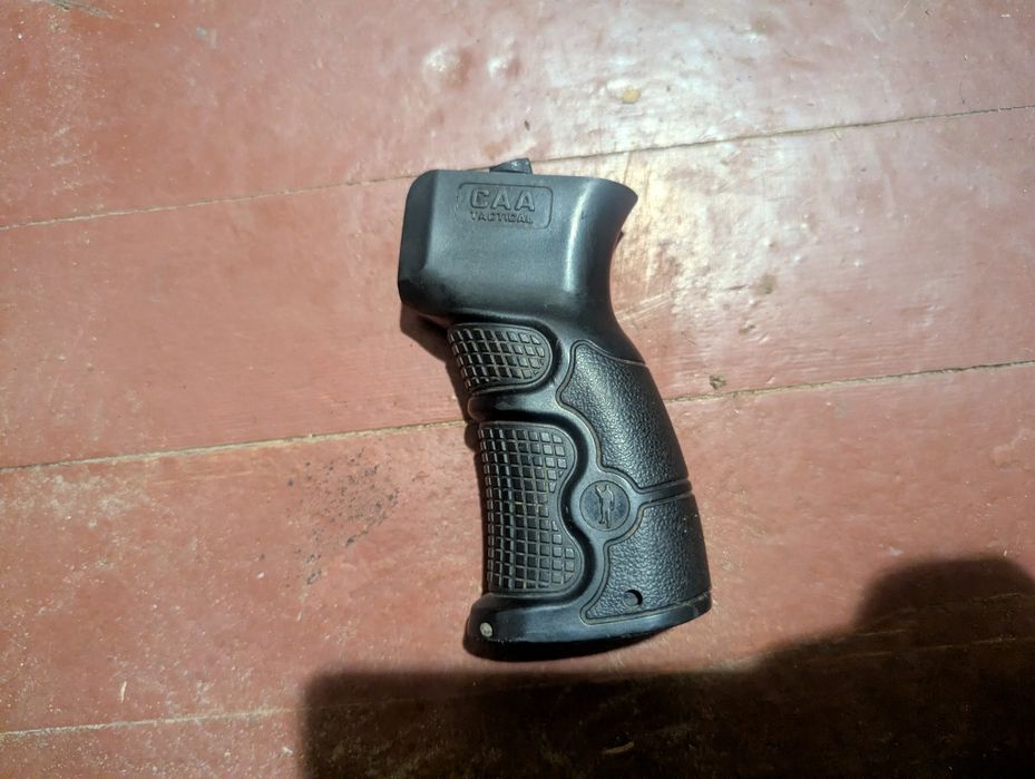 Глушник Стрела 5.45, рукоятка, ручка переносу вогню