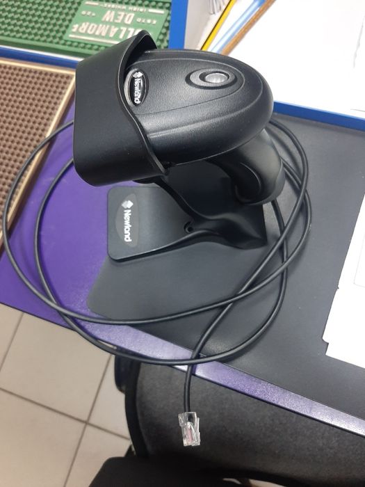 Портативний зчитувач штрих-кодів Newland HR22