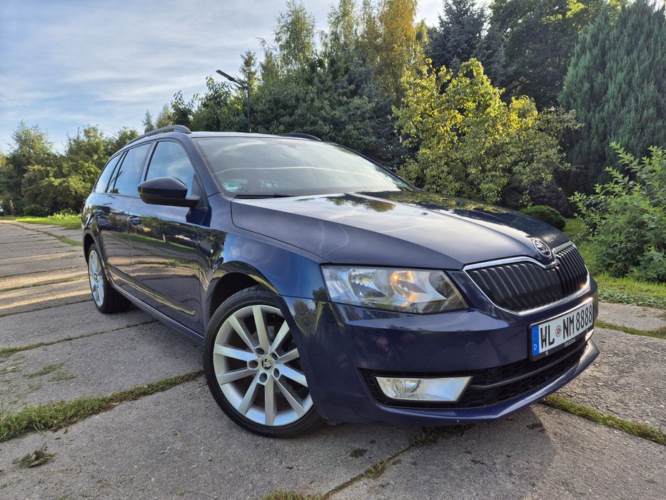 Skoda Octavia 2.0 tdi DSG Navi Alu Kamera Carplay
