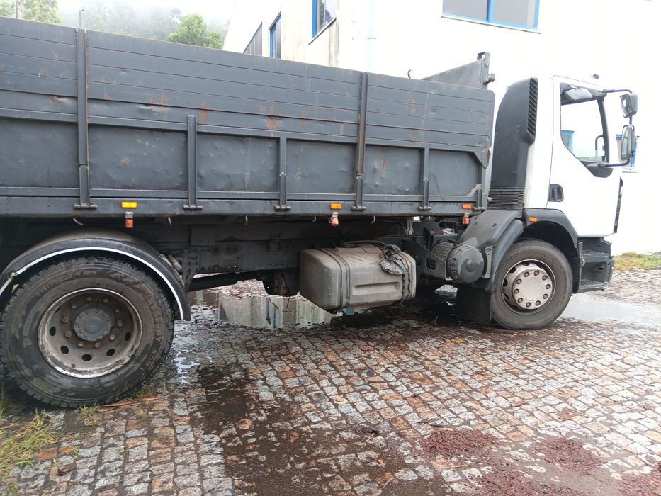 Renault midlum tribasculante