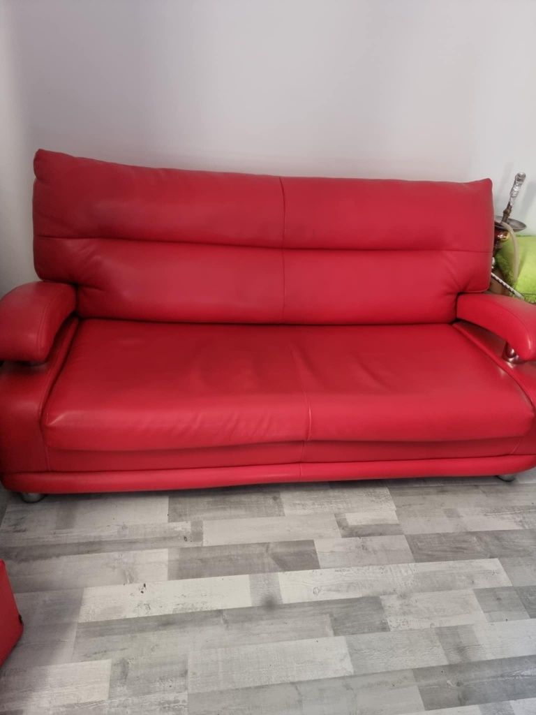 Sprzedam 2 sofy zestaw wypoczynkowy eko skora