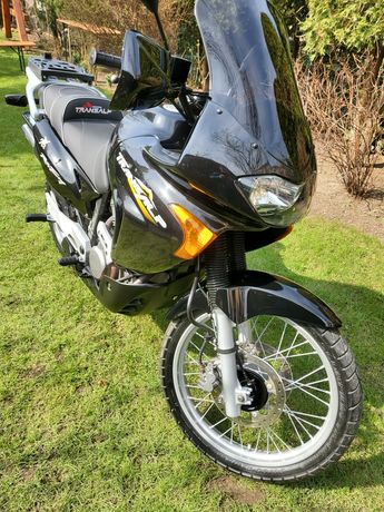 Motocykl Honda transalp