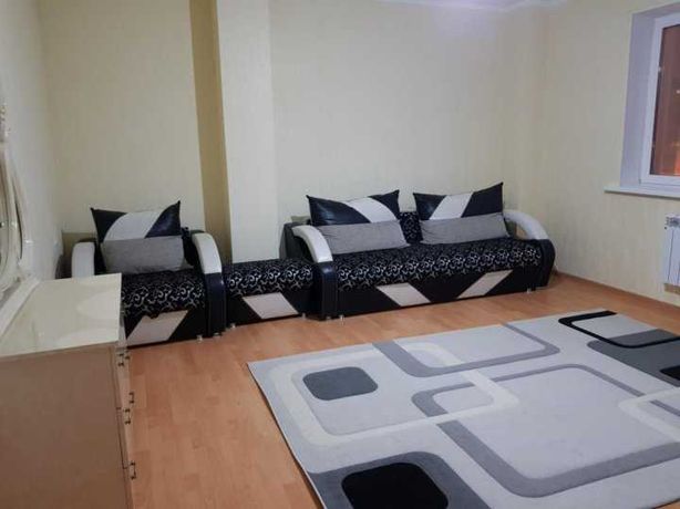 Сдаётся 1-комнатная квартира в куйбышевском районе на долгий срок.