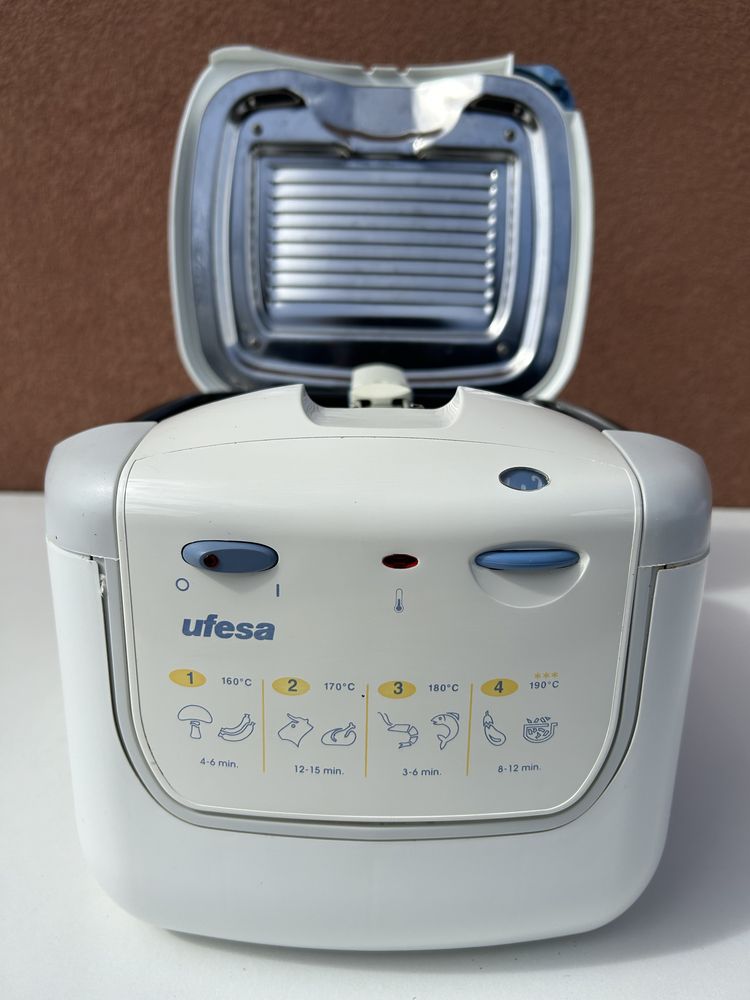 Fritadeira Ufesa FR-1510