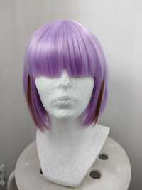 krótki fioletowy wig fioletowa peruka cosplay anime manga