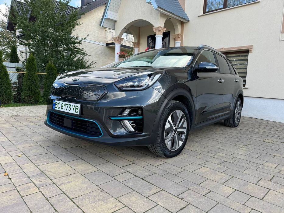 Кіа Ніро 64кВт  з гарантією
