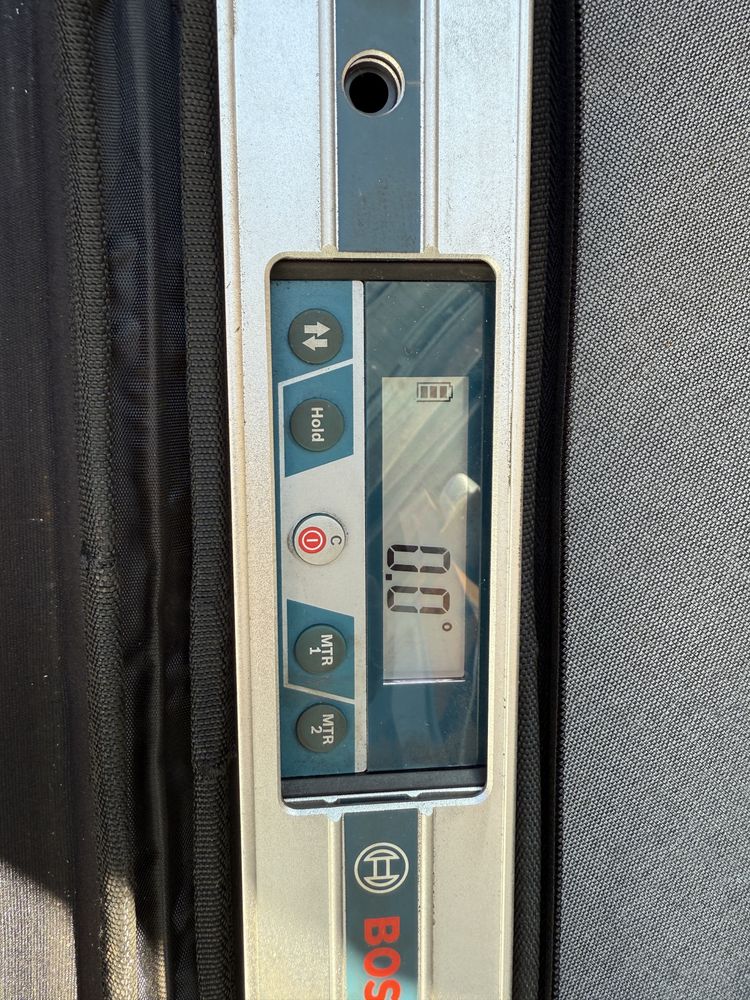 Bosch gam 220 MF kątomierz cyfrowy poziomica
