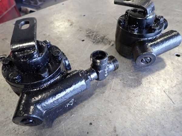 Zawór hydrauliczny , Zawory dwudrożny i trzydrożny