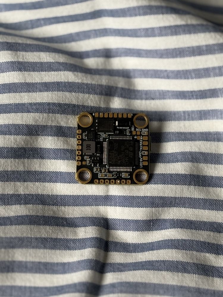 Foxeer F722 V4 Mini Flight Controller 20*20mm