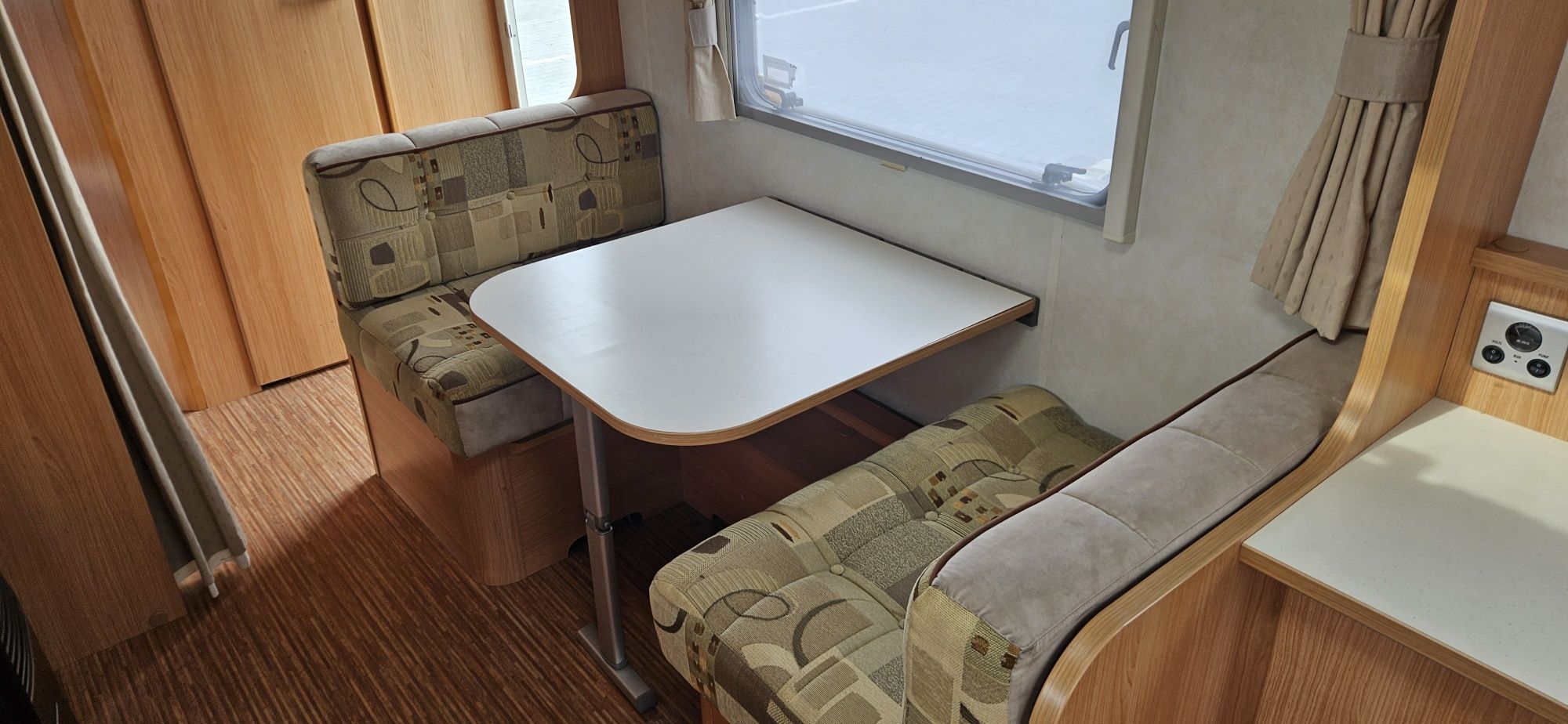 Adria Altea 524DT mover przedsionek 6 osobowa Jak NOWA 1300DMC