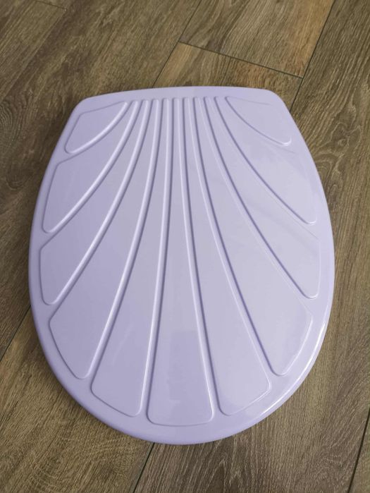 Perła fioletowa deska sedesowa
