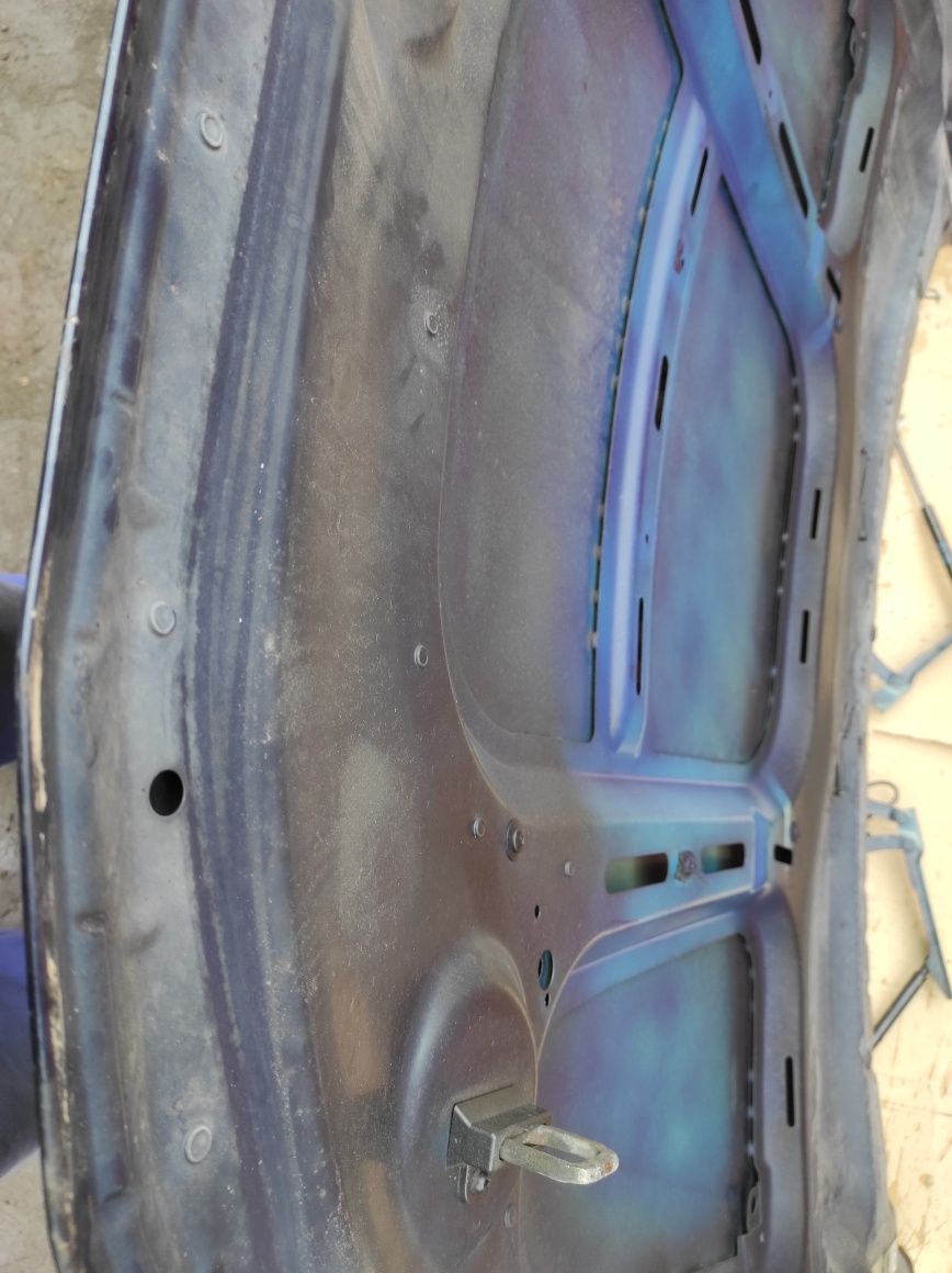 Капот бмв 5 E60 E61 BMW E60 E61