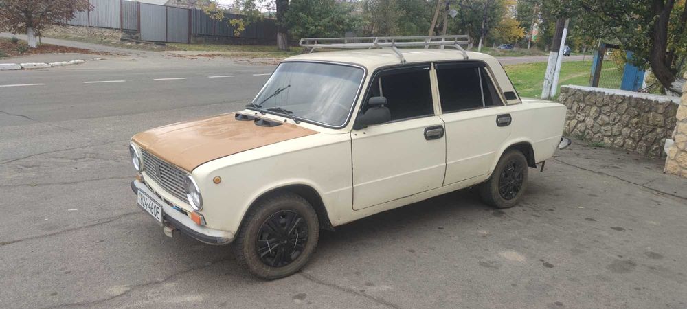 Продам ВАЗ 21013