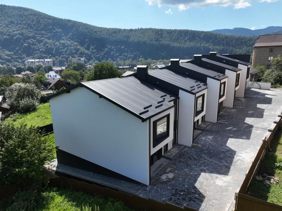 Таунхаун із комунікаціями!! Є газ. Серце Яремче