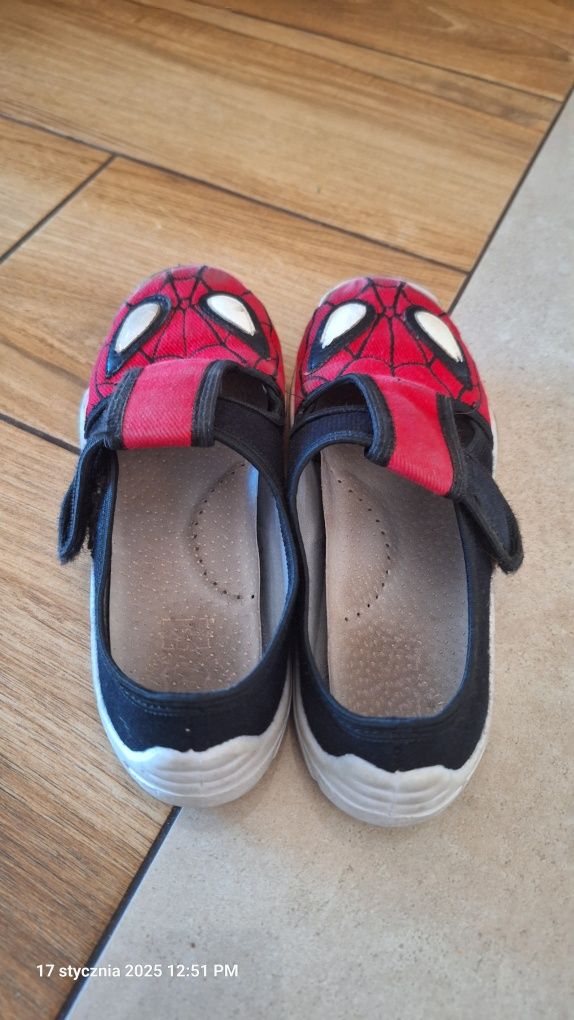 Kapcie buty do przedszkola 31