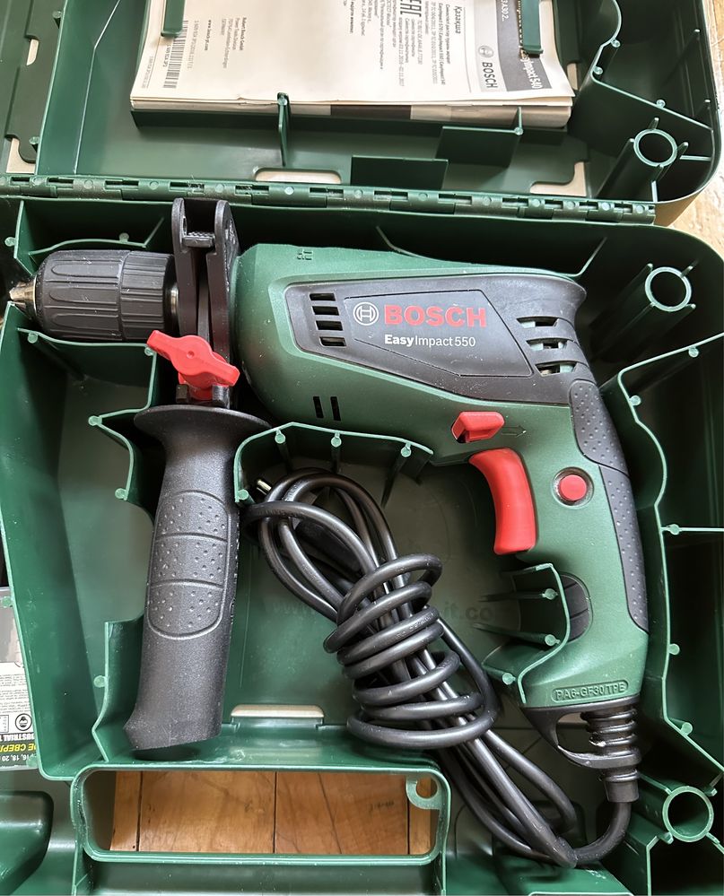 Дриль ударна Bosch EasyImpact 550