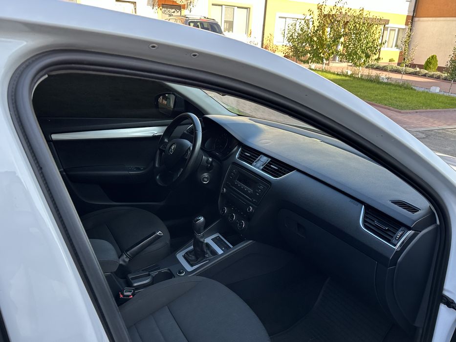 Шкода А7 1.6 ТDI