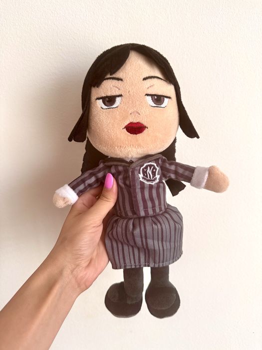 Плюшева іграшка Венздей Адамс 32 см Wednesday