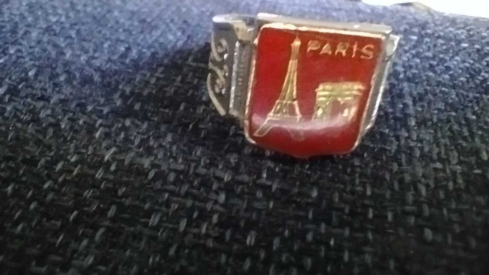 Várias peças antigas, ver preços, artesanato, saleiro, anel Paris