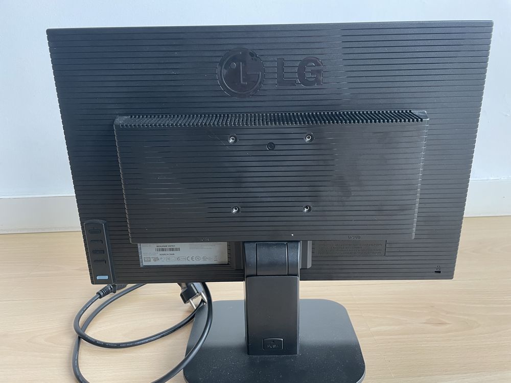 Monitor LG 19 polegadas