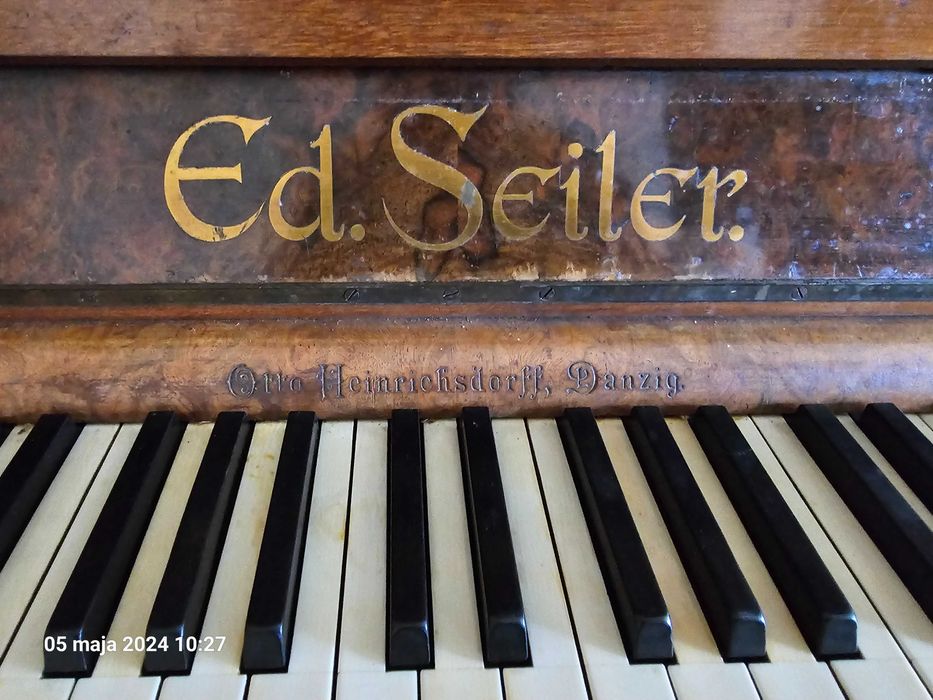 Pianino do renowacji Ed. Seiler.