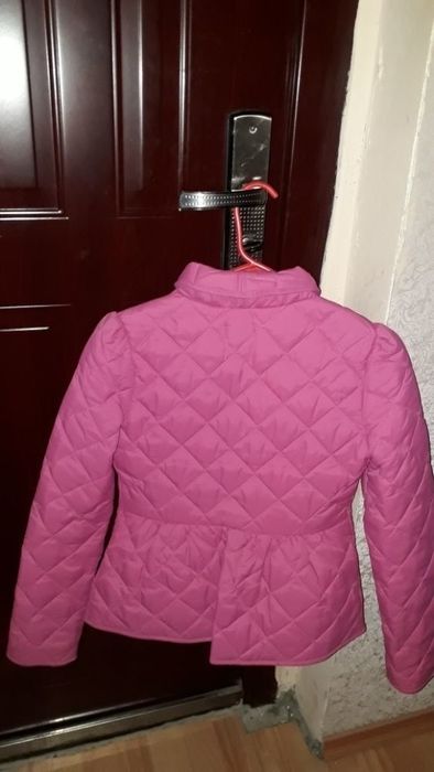 Новая куртка Benetton для девочки рост 160см