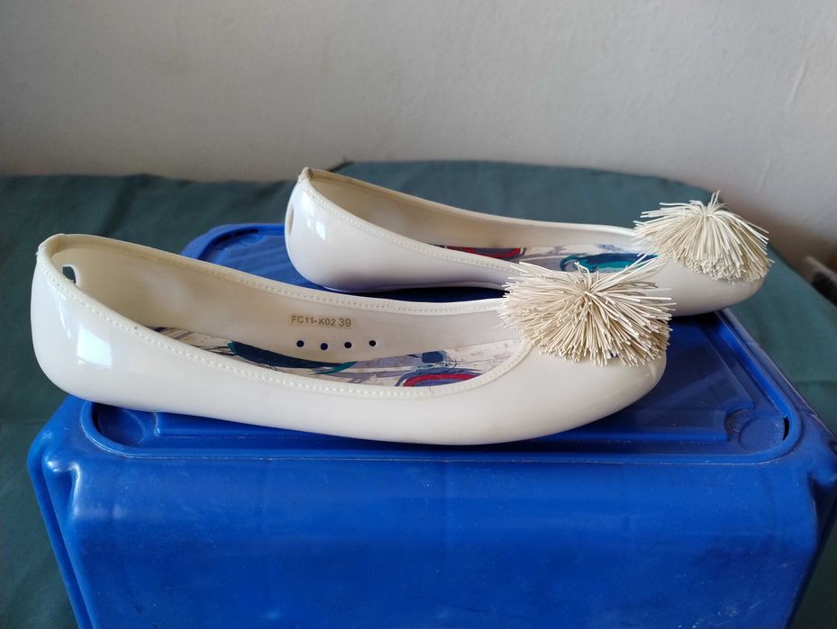 SUPER CENA Buty na lato RUAN białe 39 sandały 37 klapki czarne 37 tani