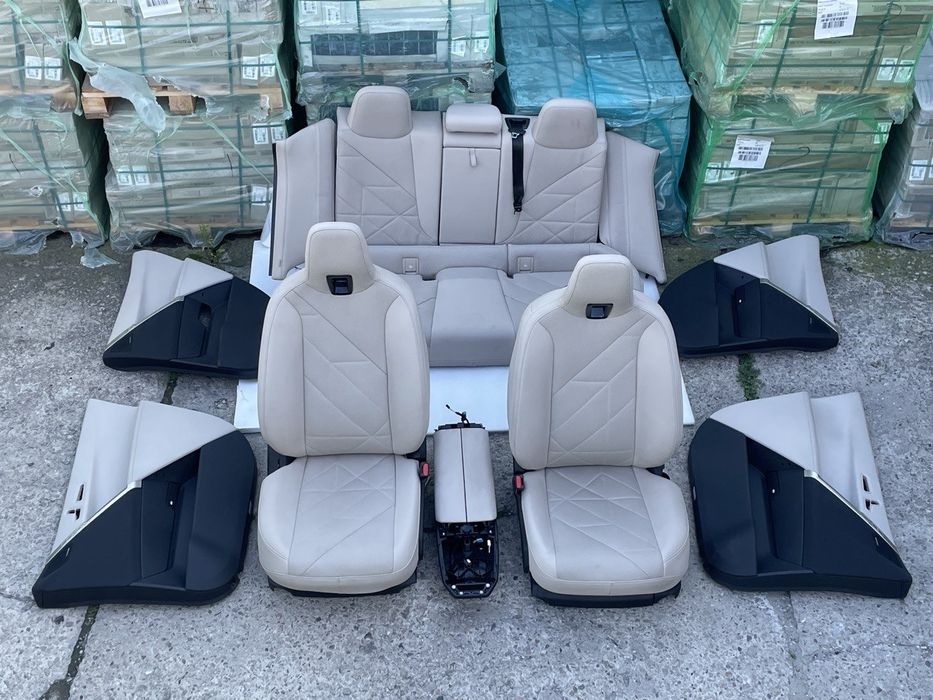 Сидения BMW ix i20 2023 Салон BMW ix
