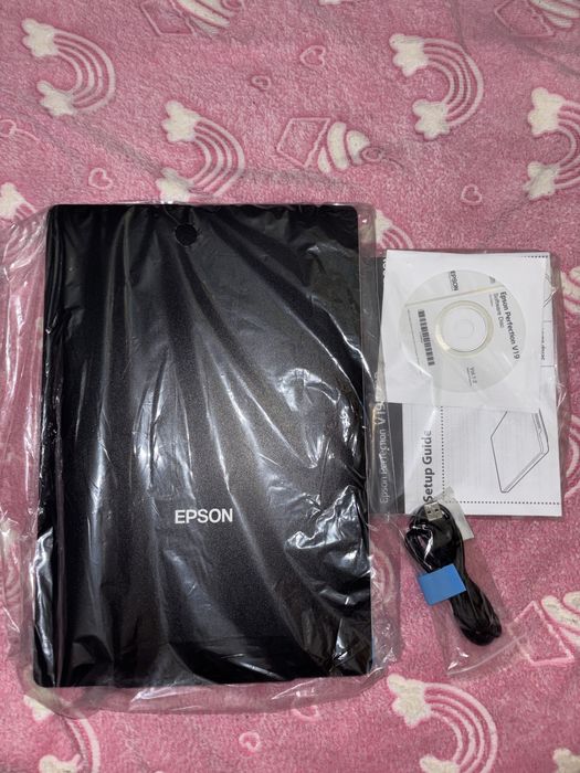 NOWY skaner epson perfection v19