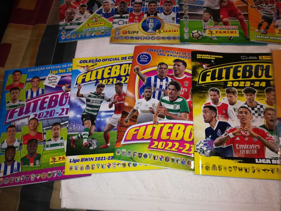 cadernetas de cromos (liga nos, bwin, betclic, europeu, mundial)