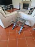 Mesa de centro moderna, impecavel