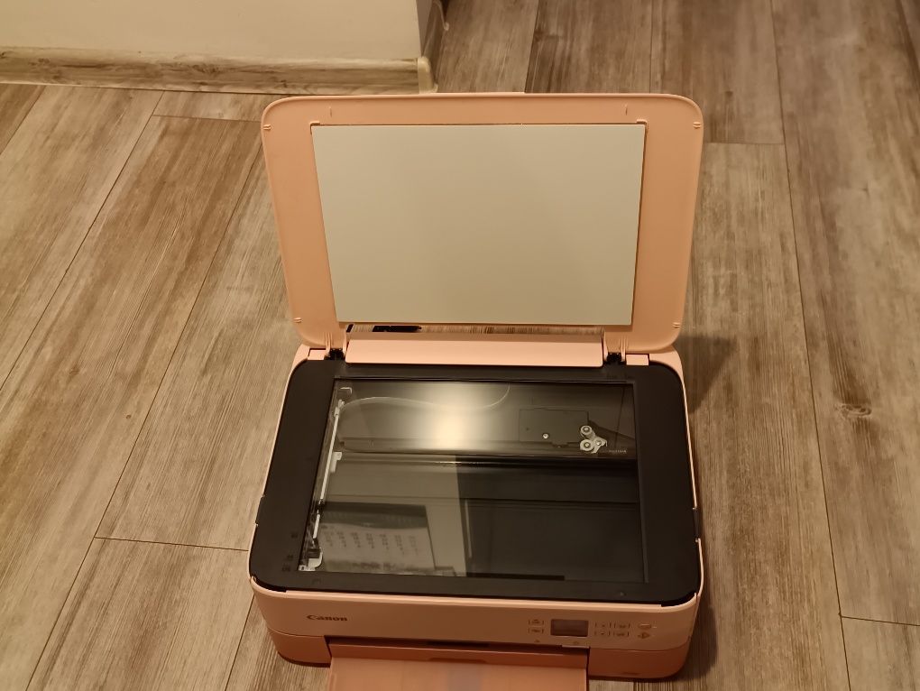 Drukarka różowa Canon PIXMA ts5352A