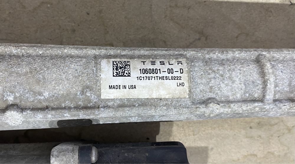 Tesla Model SR X кермова рейка
