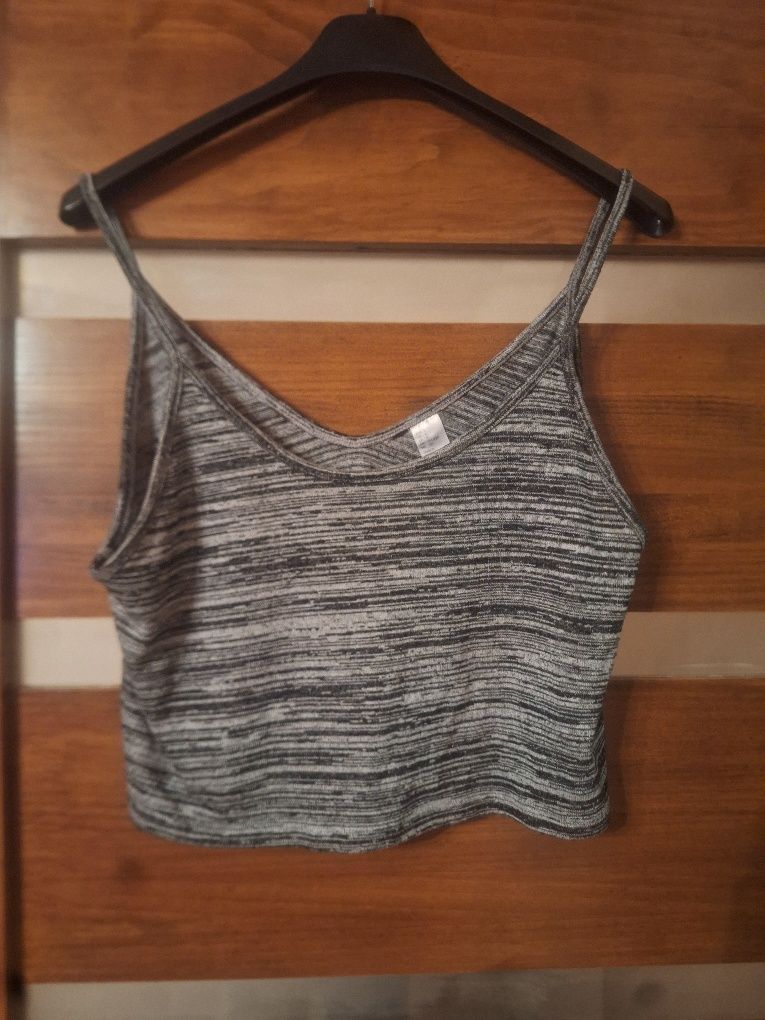Bluzka damska H&M rozm.S stan bardzo dobry.