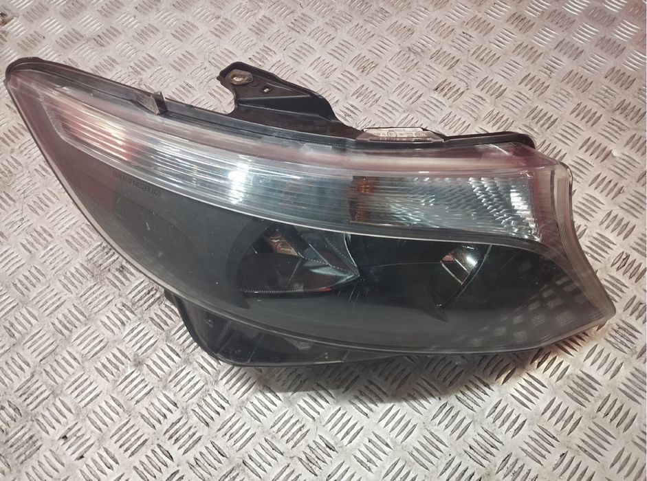 Фара передня права Mercedes Vito W447 Передняя правая Віто В4