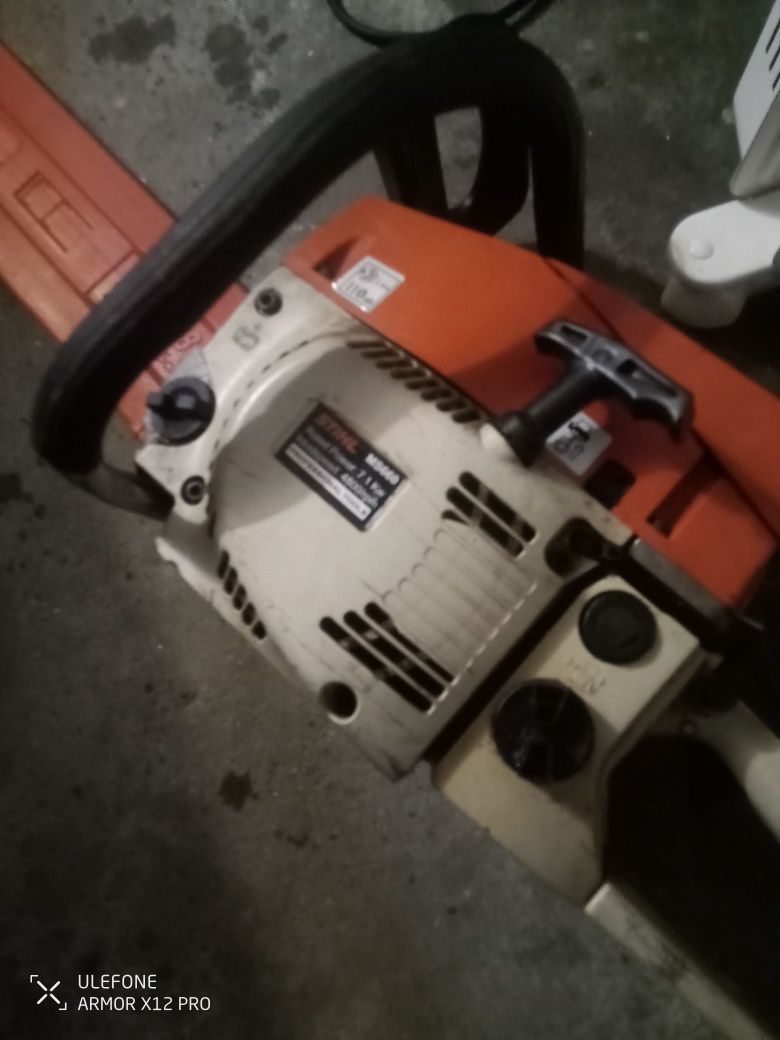 Vendo motosserra setil original em bom estado só entrego em Braga e a